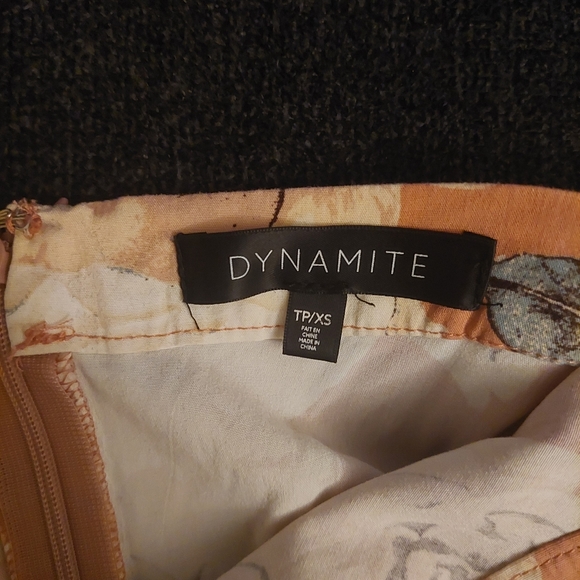 3 for $15! Dynamite floral skirt - Picture 3 of 3